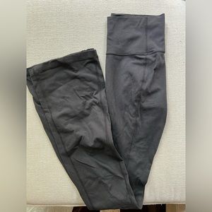Lululemon Wunder Under Flare Leggings